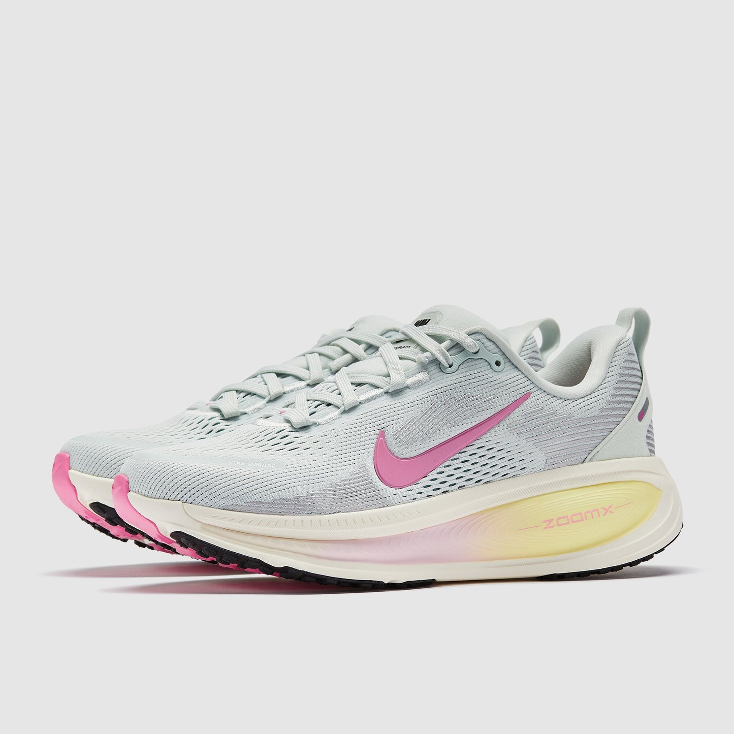 Nike Womens Vomero 18