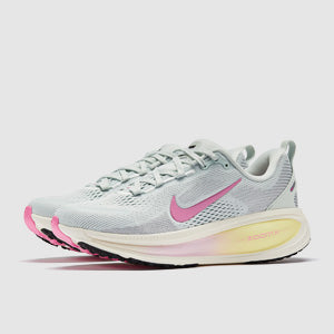 Nike Womens Vomero 18