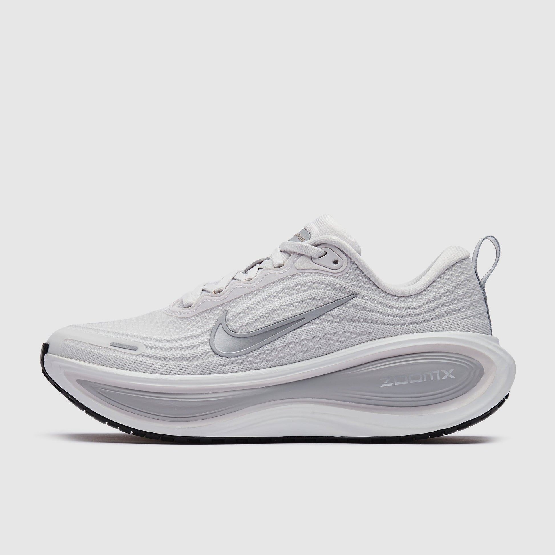Nike Womens Vomero Plus