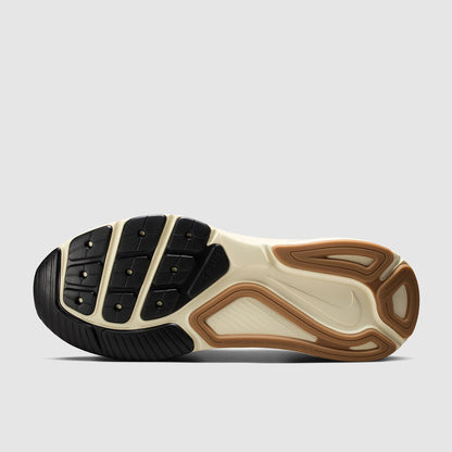 Nike Structure 26