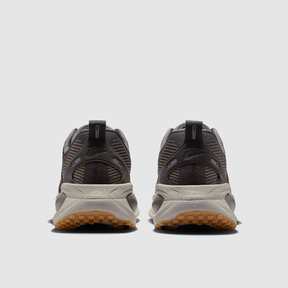 Nike Vomero 18