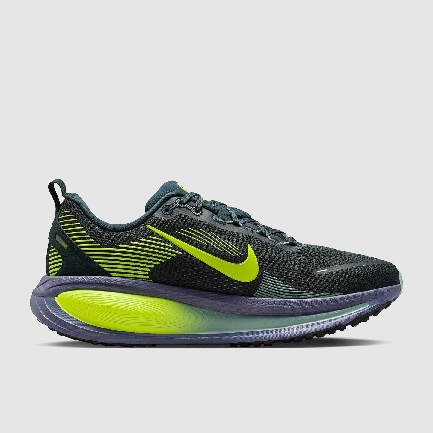 Nike Vomero 18
