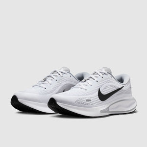 Nike Womens Journey Run