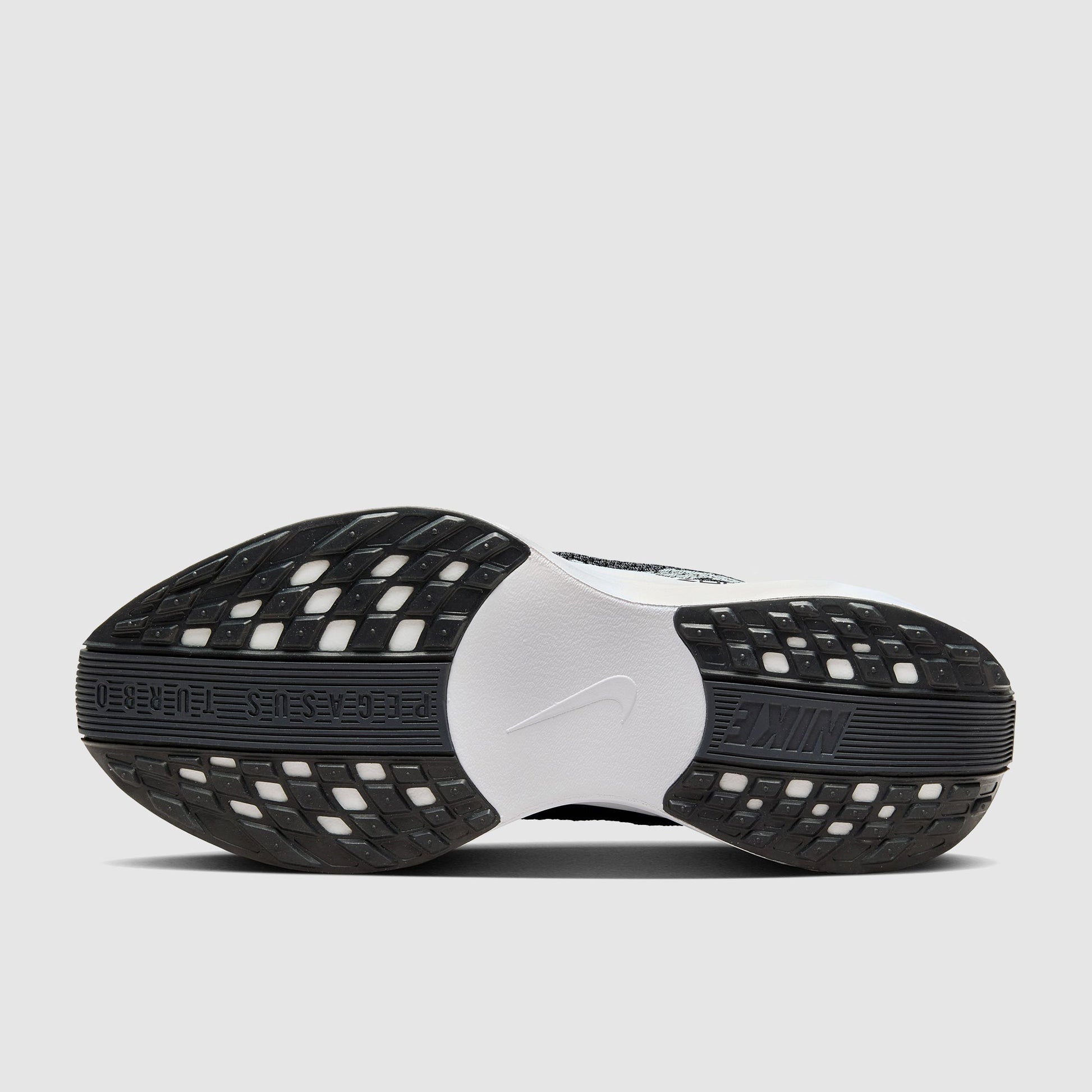 Nike Womens Pegasus Plus