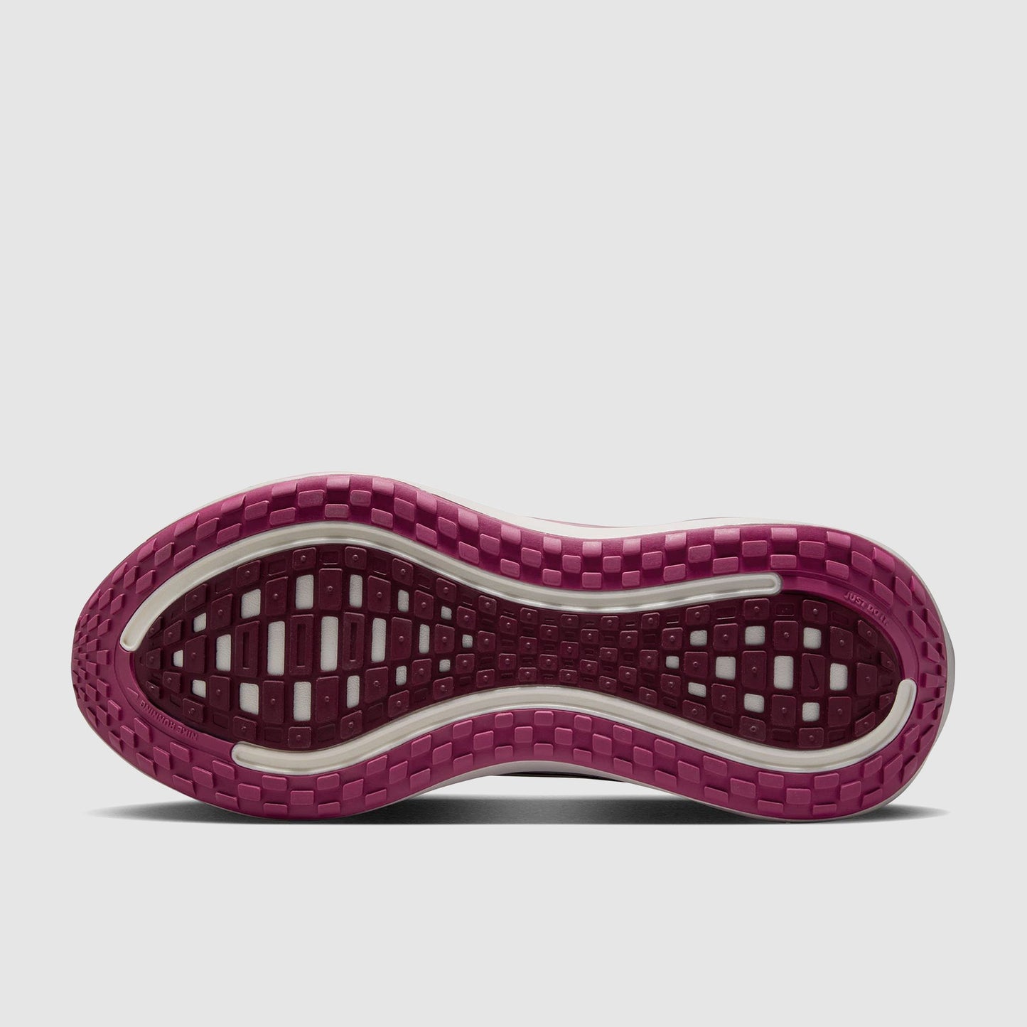 Nike Womens Vomero Plus