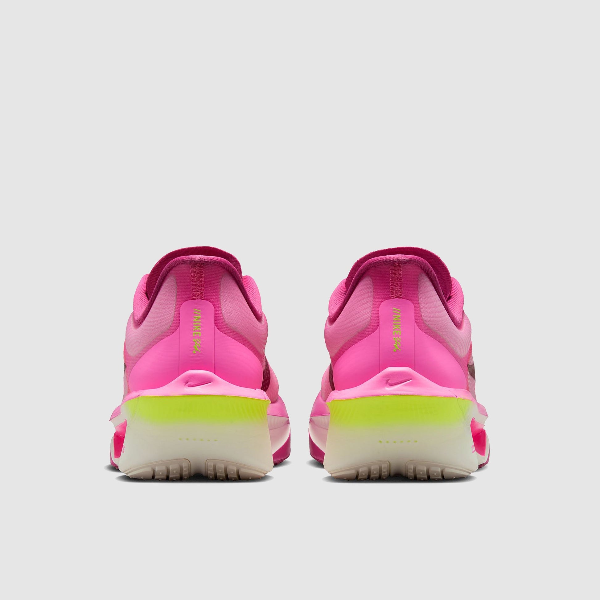 Nike Womens Zoom Fly 6