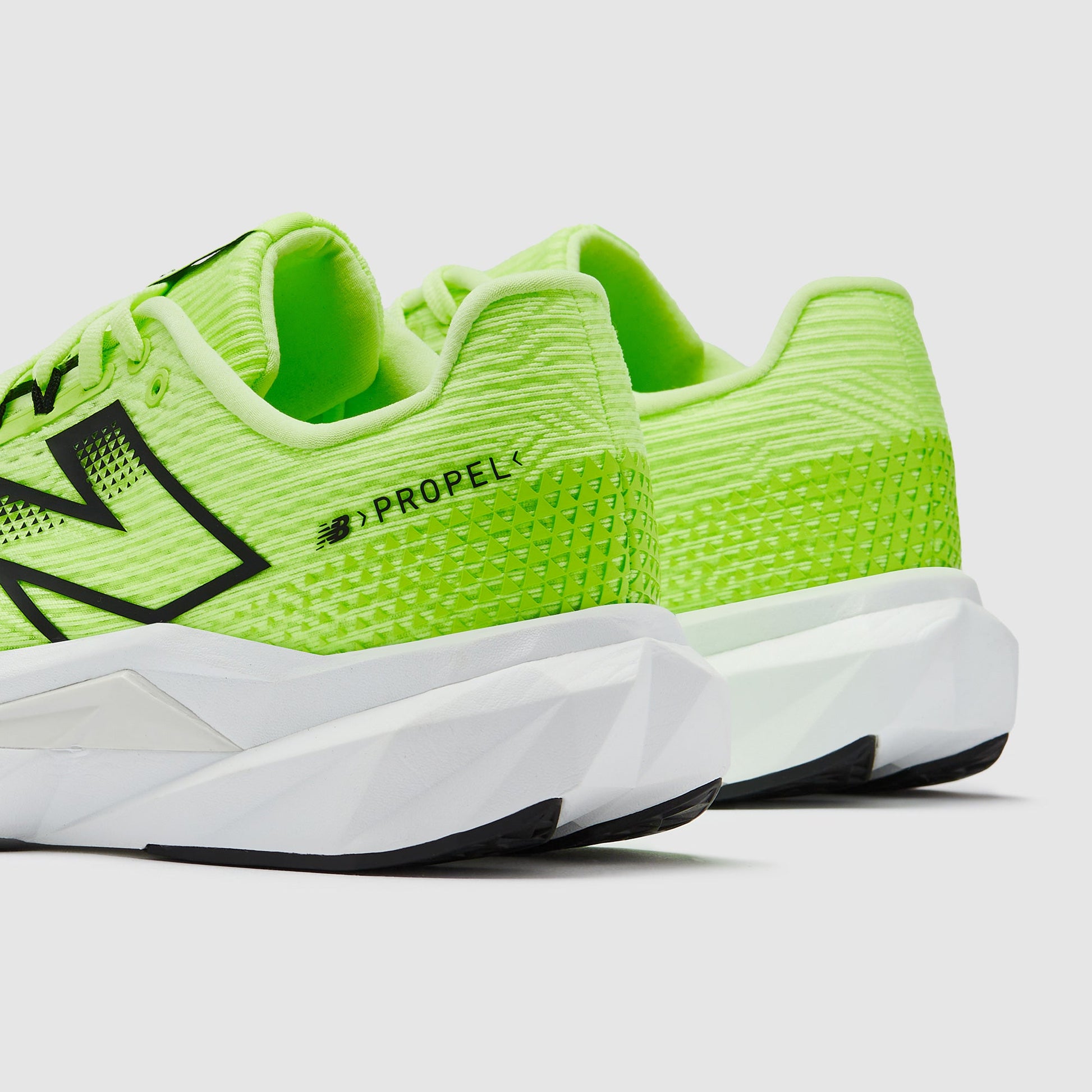 New Balance HV Fuelcell Propel v5