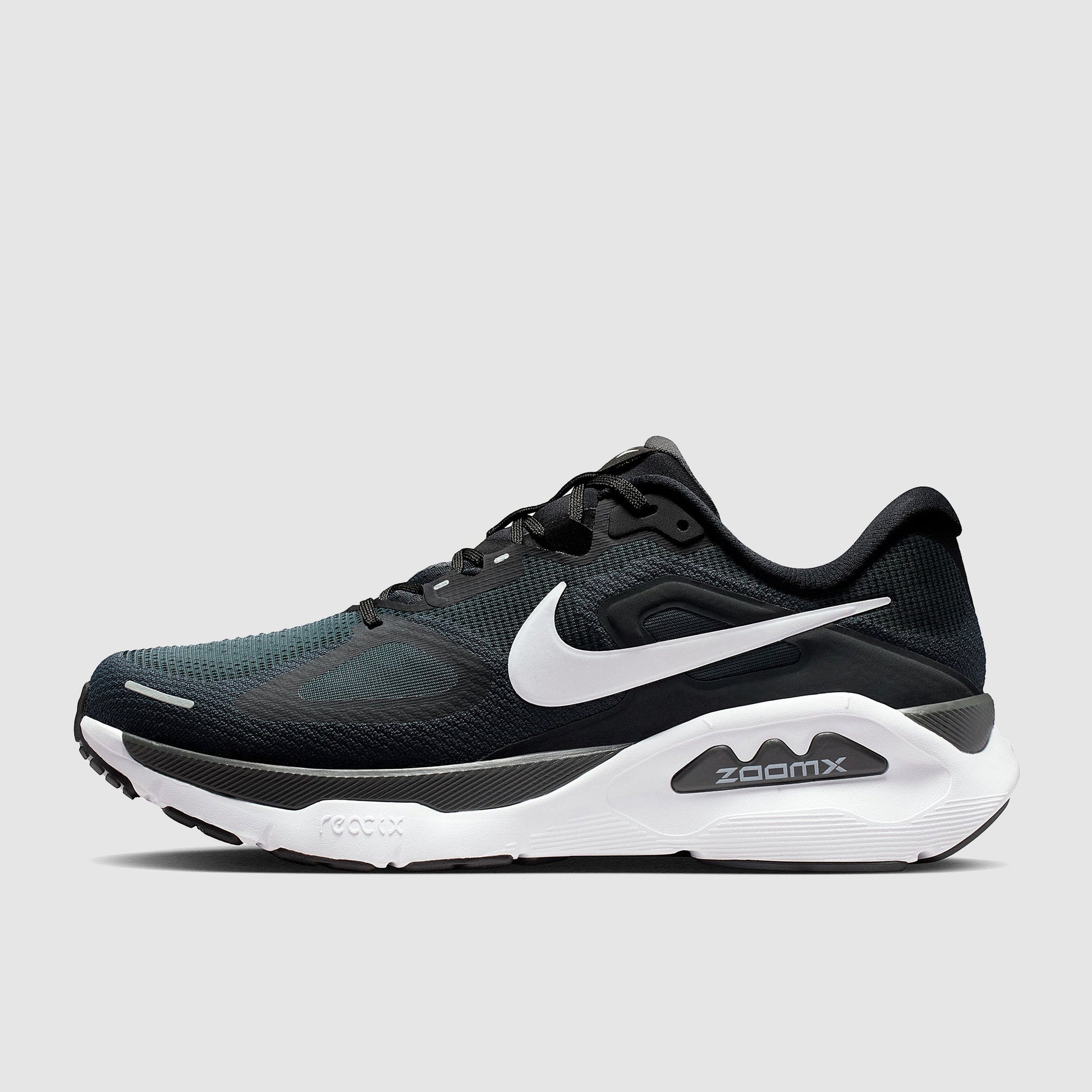 Nike Structure Plus