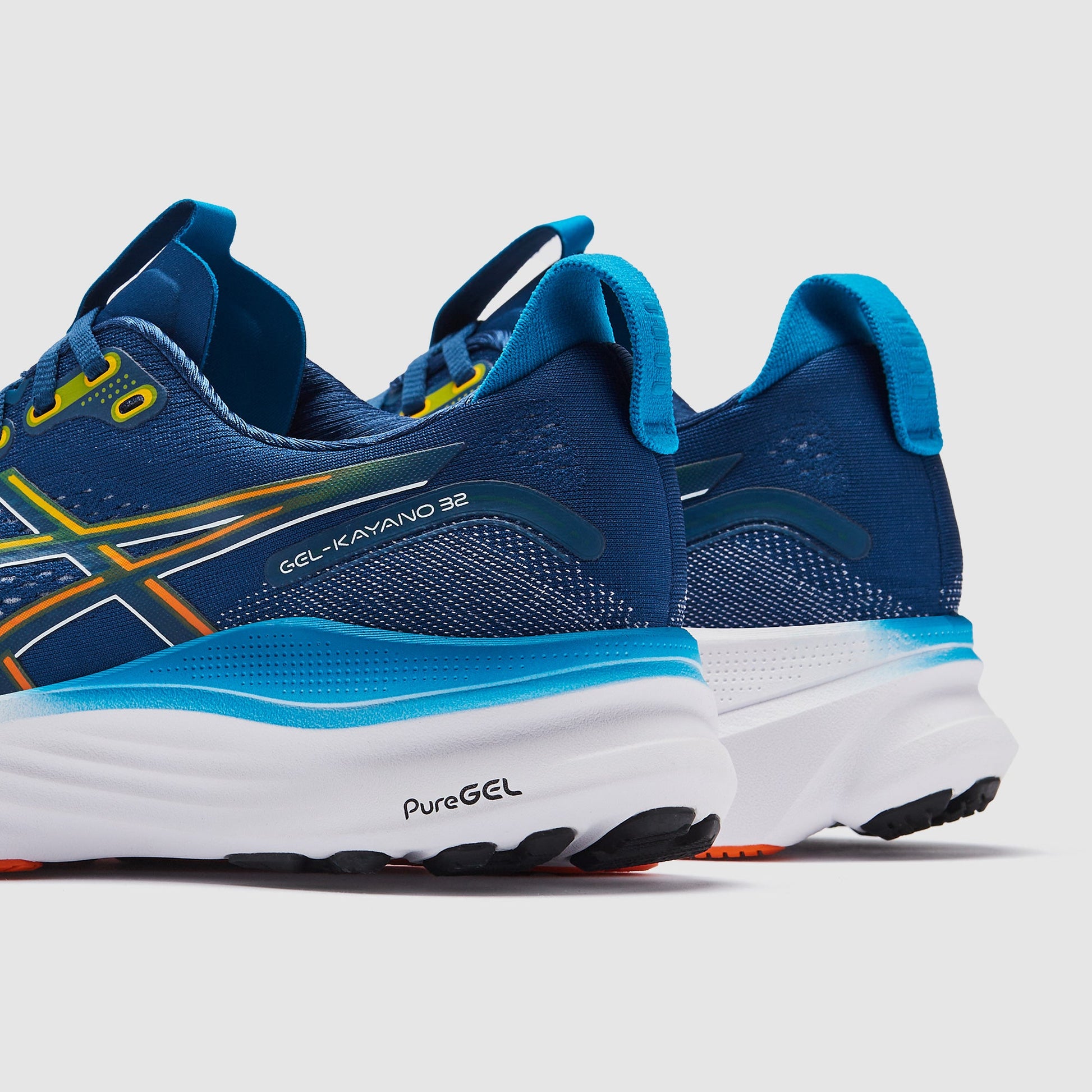 Asics Gel-Kayano 32