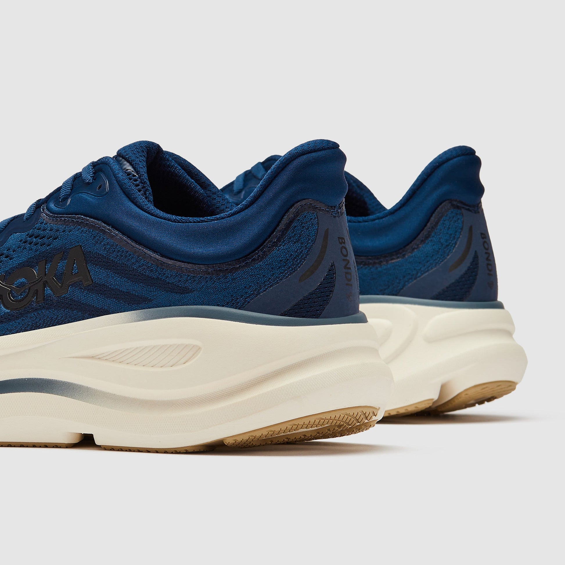 Hoka Bondi 9