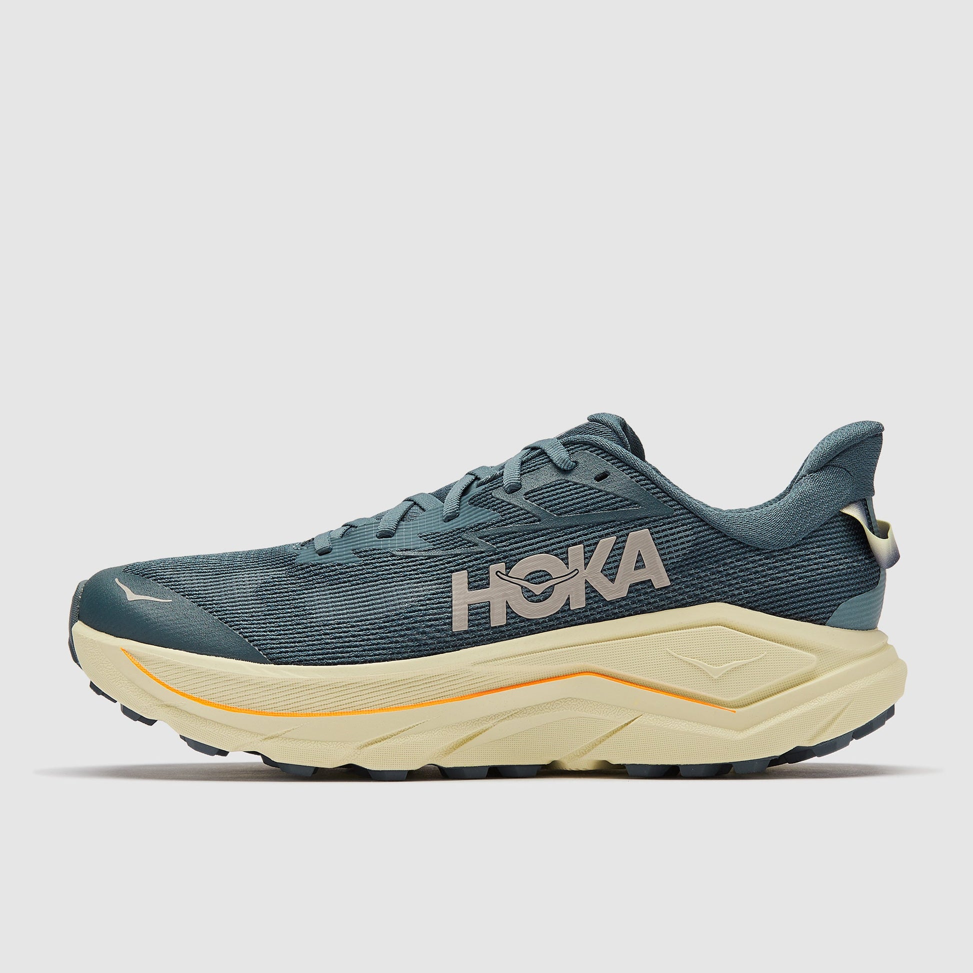 Hoka Challenger 8 Wide