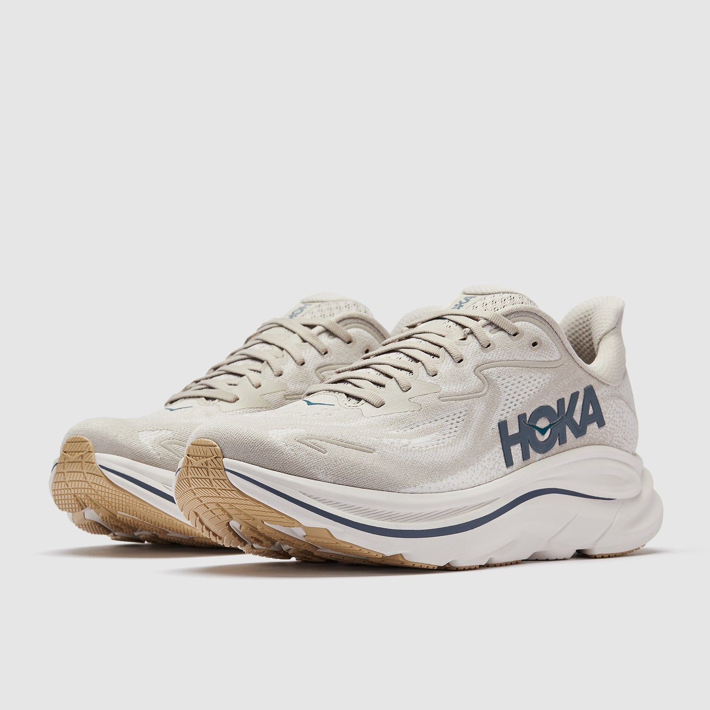 Hoka Clifton 10