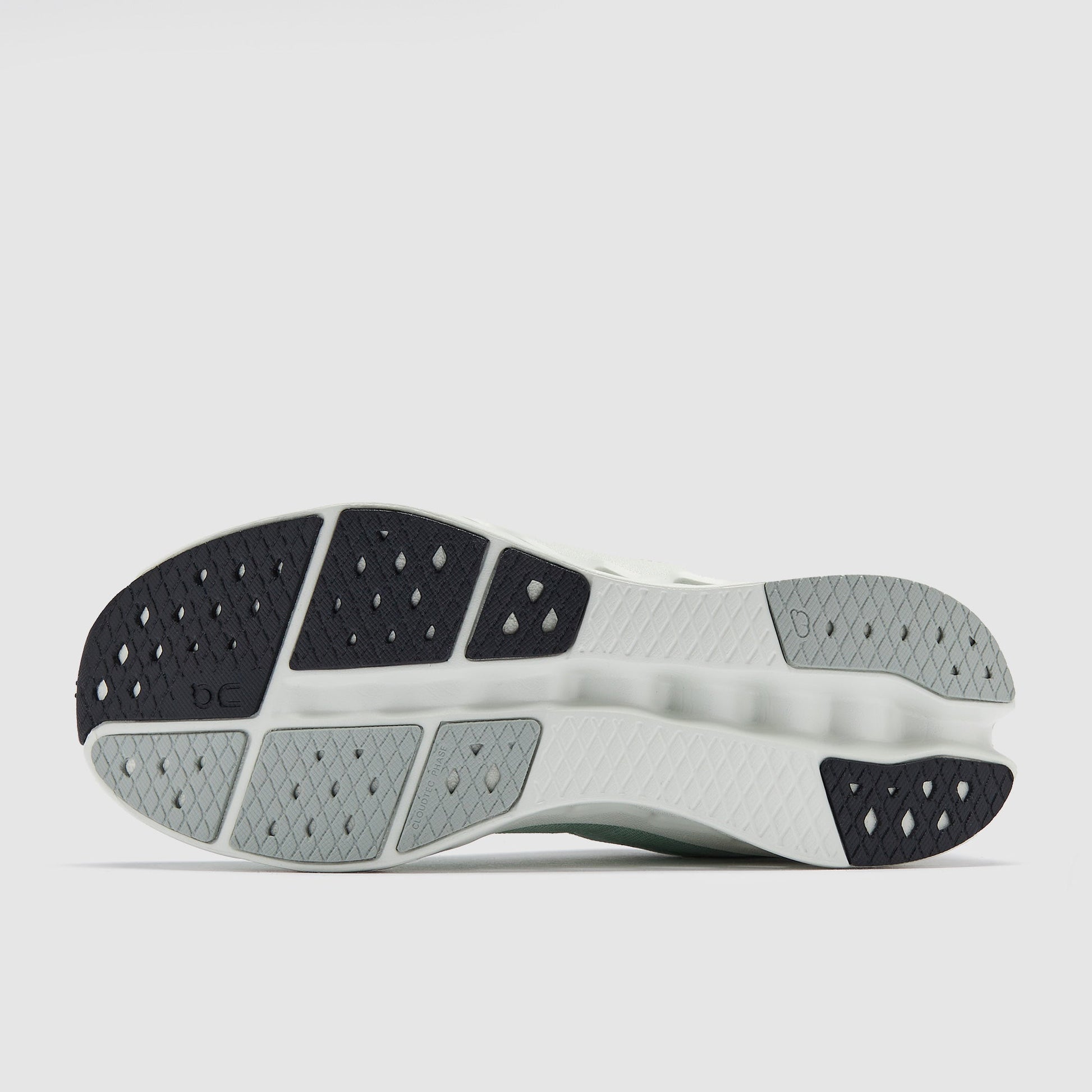 On Womens Cloudsurfer 2