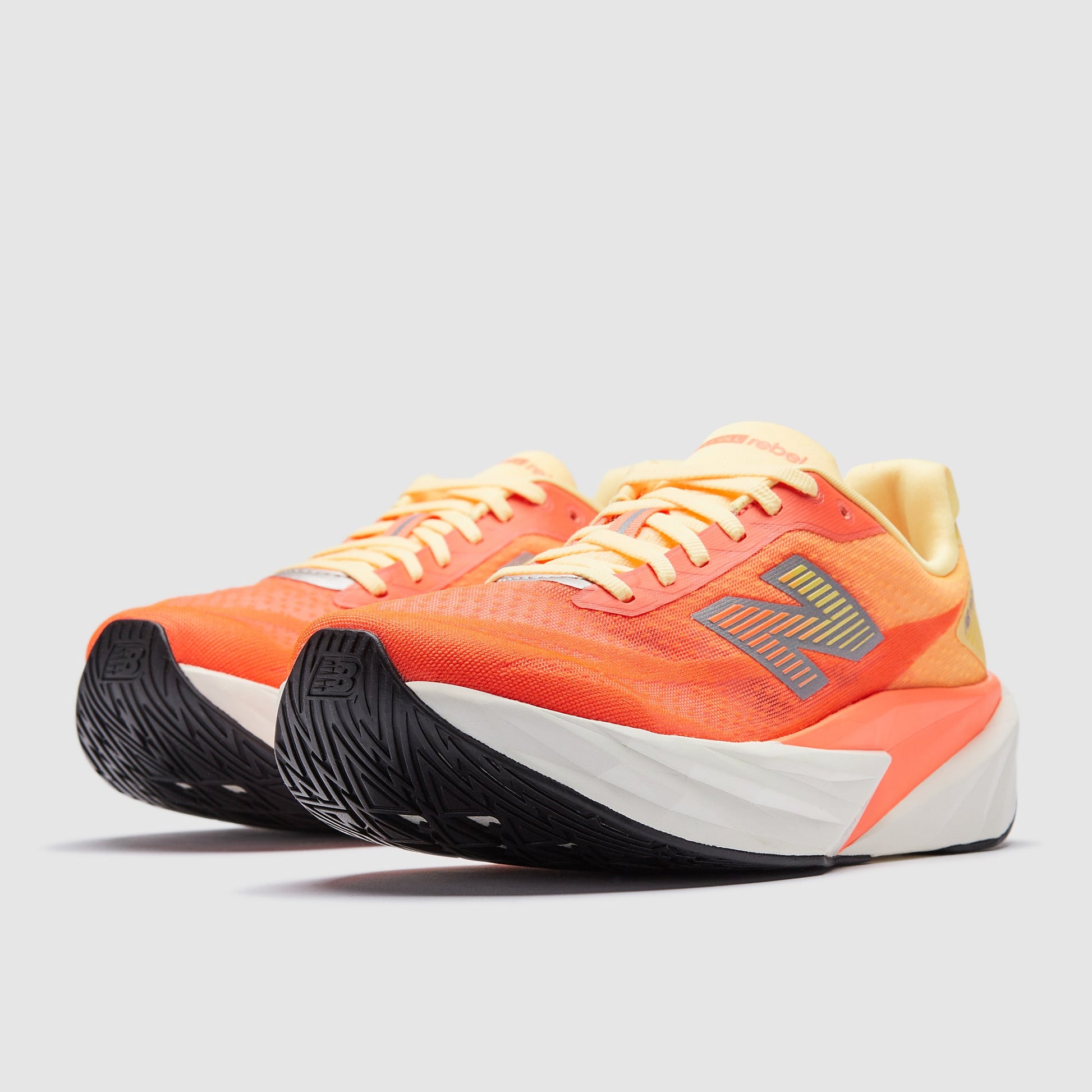 New Balance FuelCell Rebel v5