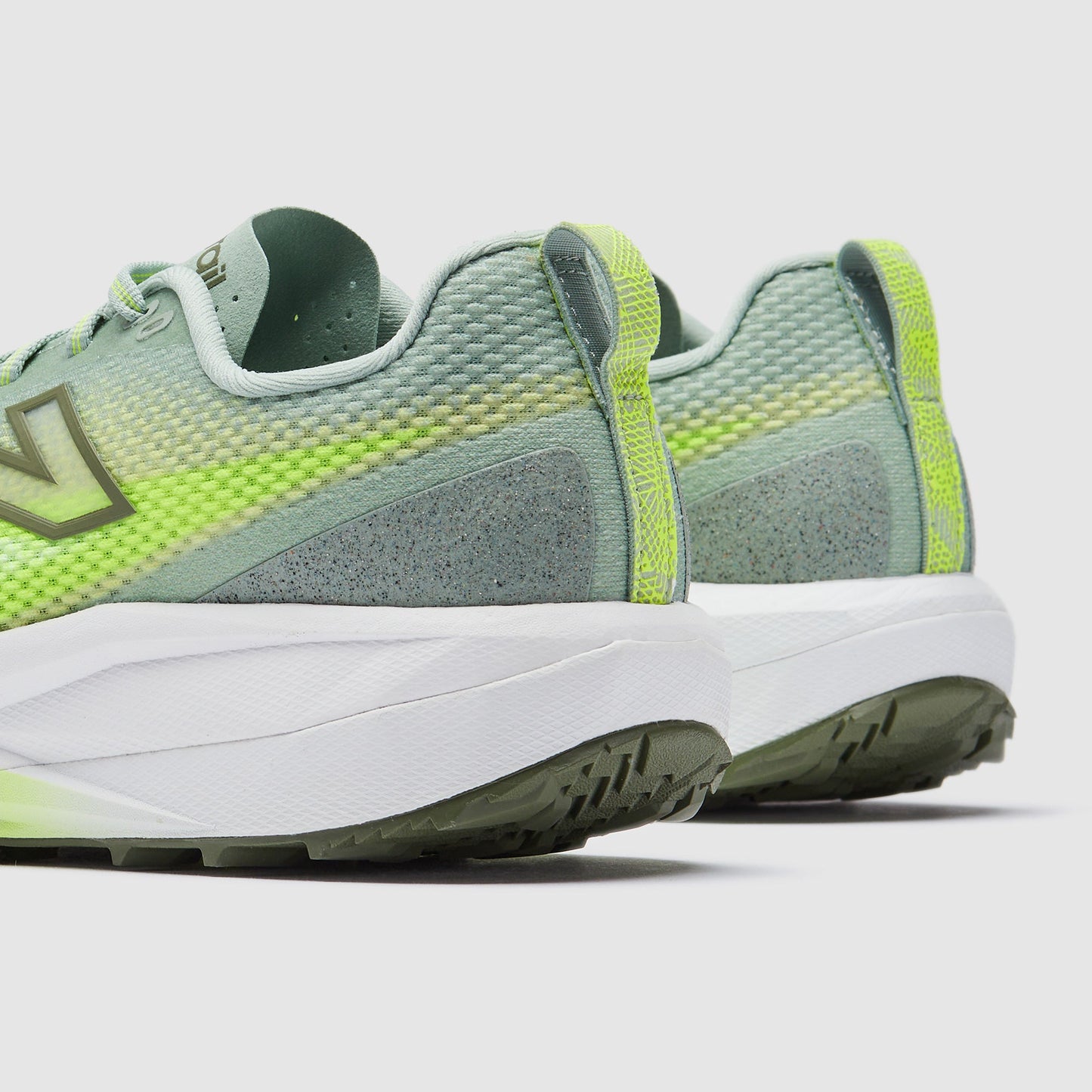 New Balance SuperComp Elite Trail