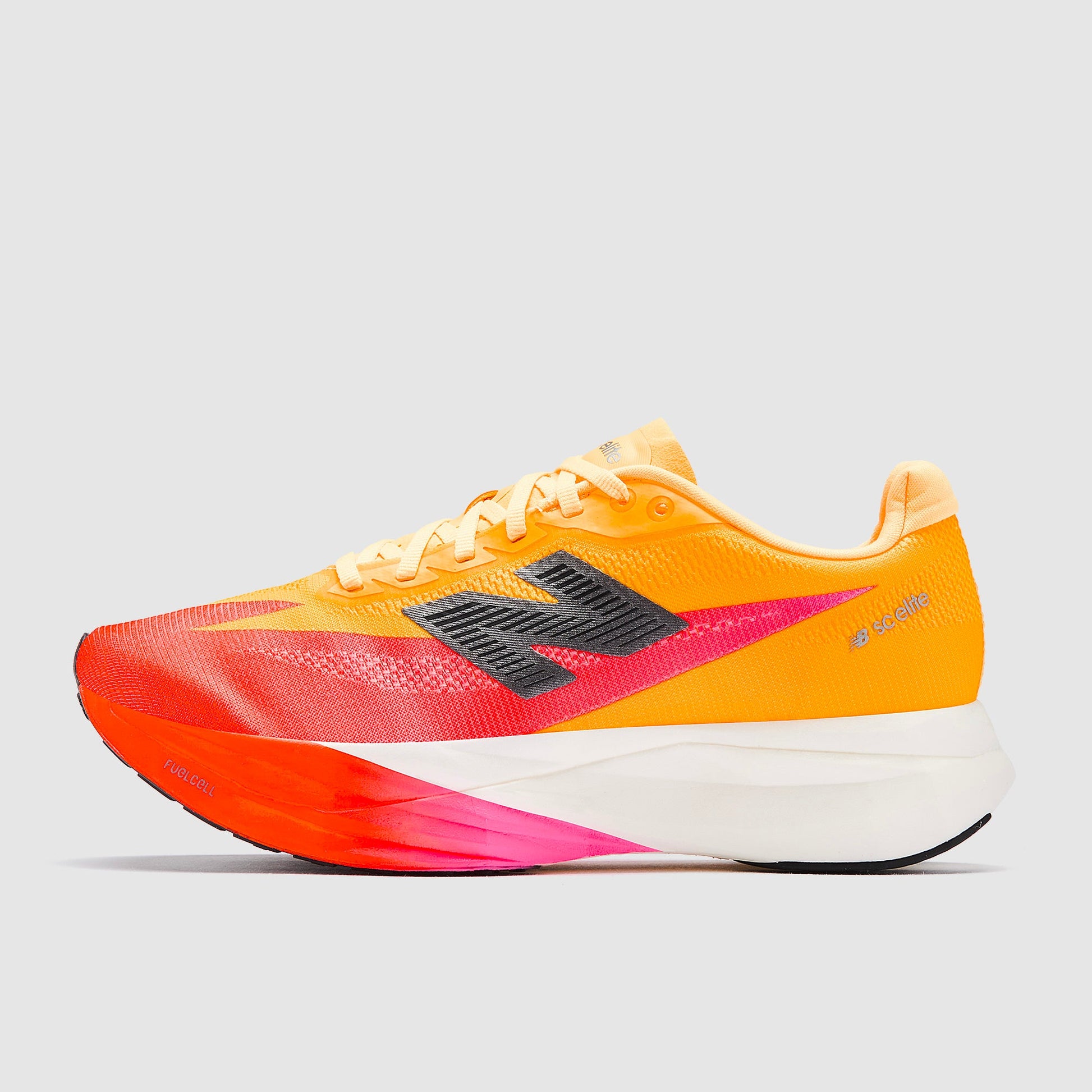 New Balance FuelCell Supercomp Elite v5