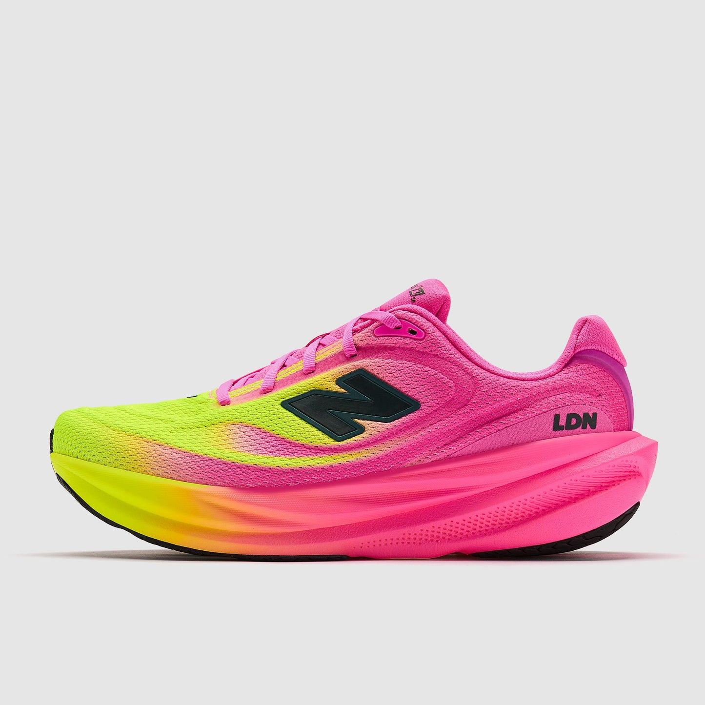 New Balance Womens London Marathon 1080v15