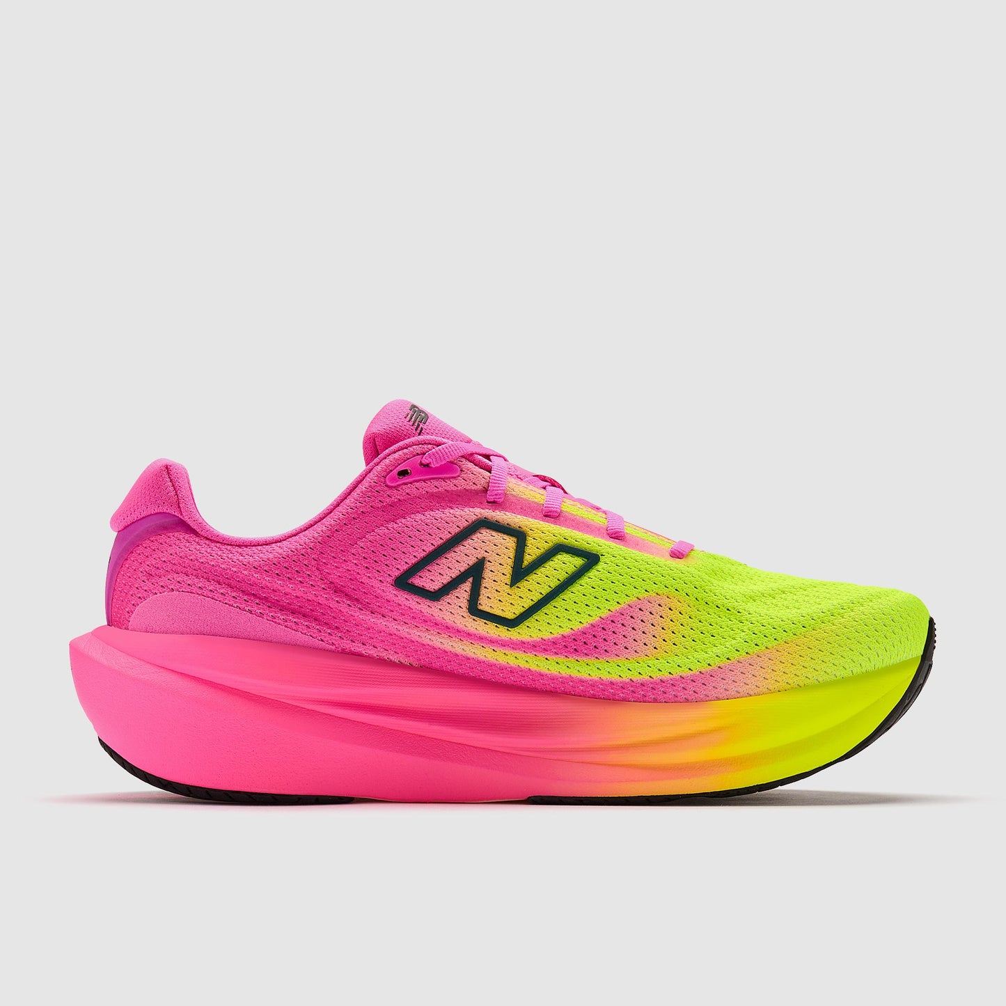 New Balance Womens London Marathon 1080v15