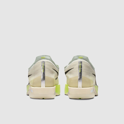 Nike ZoomX Streakfly 2