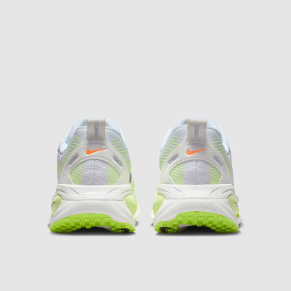 Nike Vomero 18