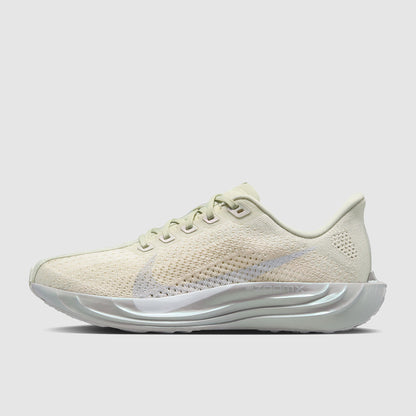 Nike Womens Pegasus Plus