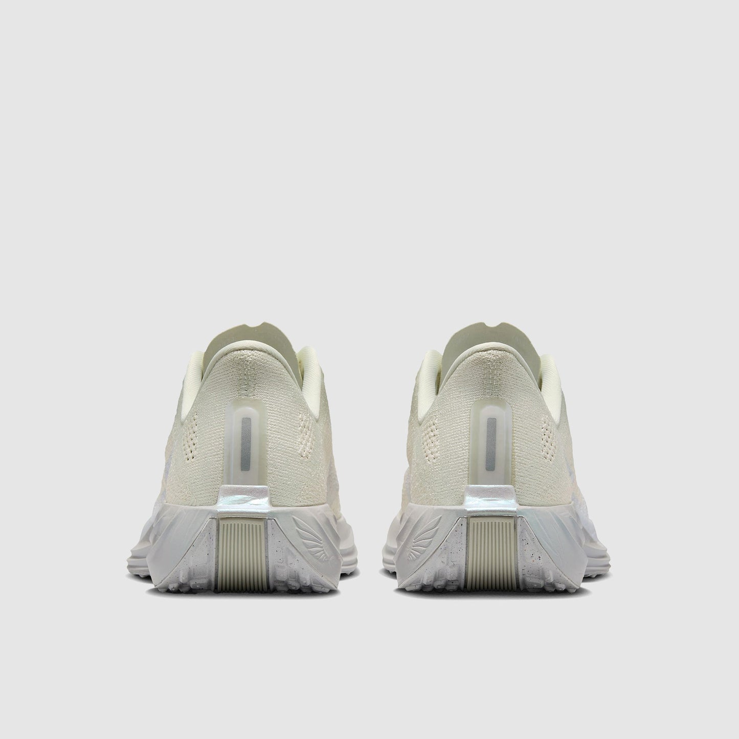 Nike Womens Pegasus Plus
