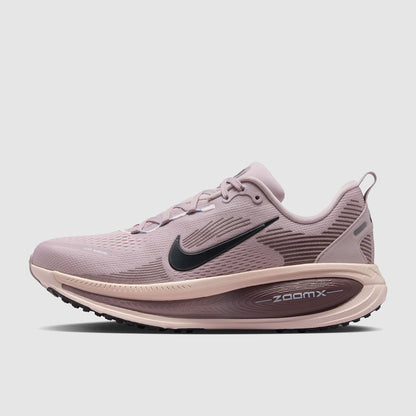 Nike Womens Vomero 18