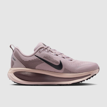 Nike Womens Vomero 18