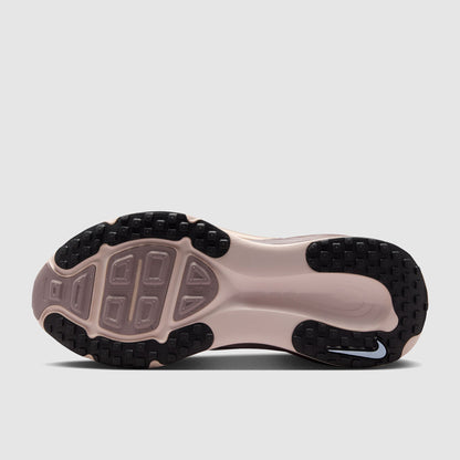 Nike Womens Vomero 18