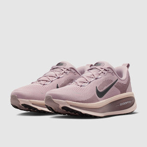 Nike Womens Vomero 18