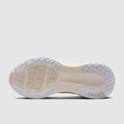 Nike Womens Vomero 18