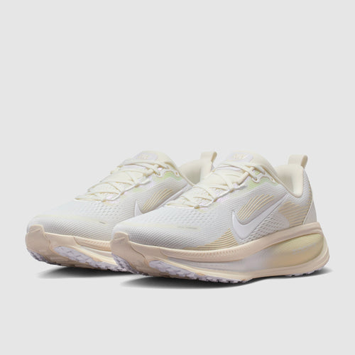 Nike Womens Vomero 18