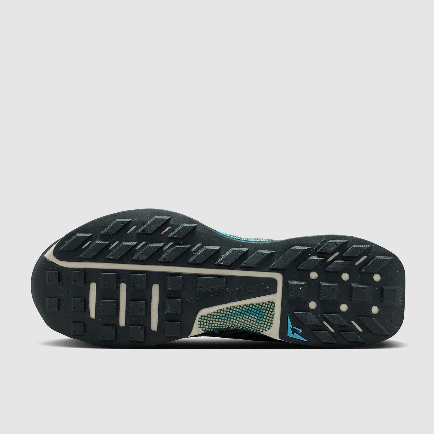Nike Juniper Trail 3