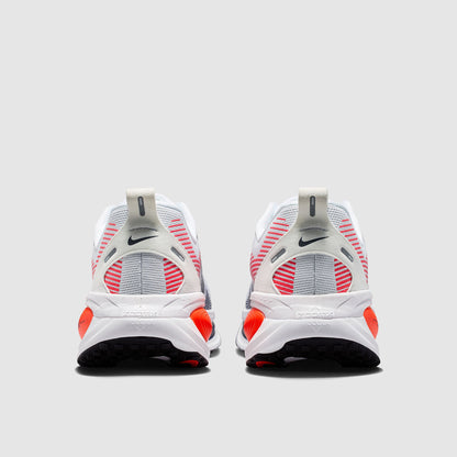 Nike Vomero 18