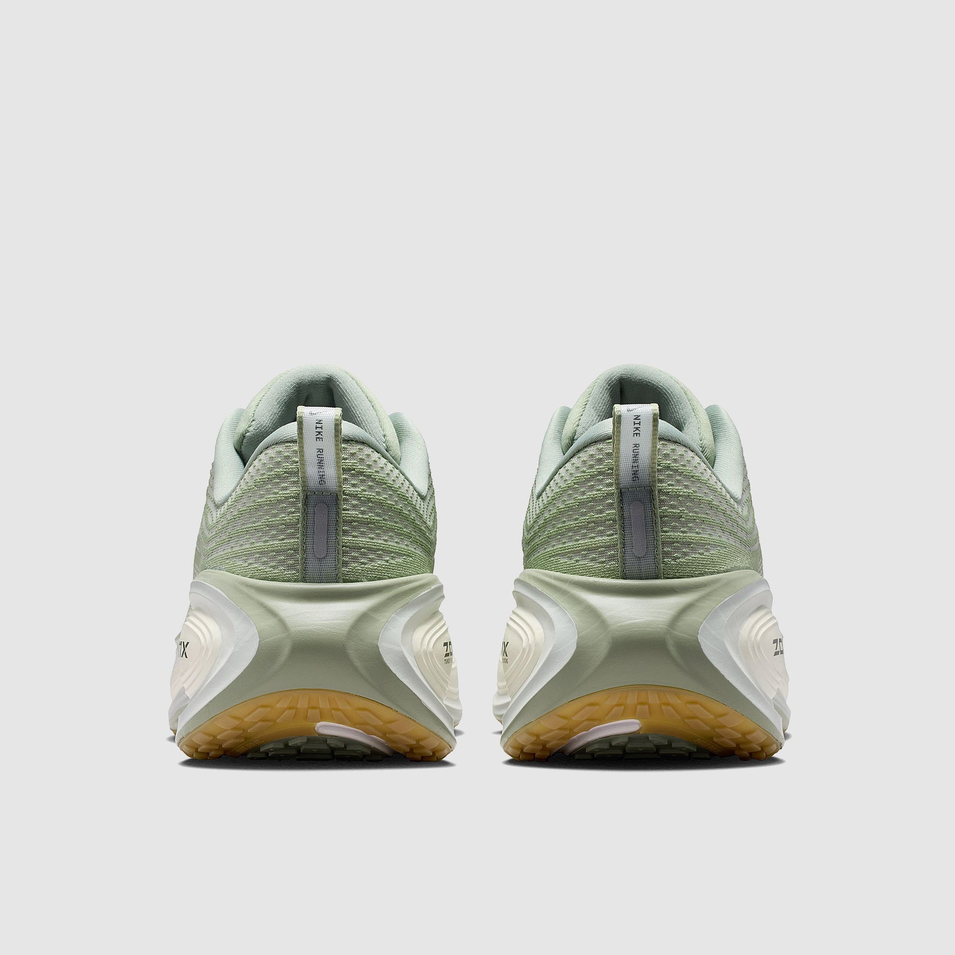 Nike Vomero Plus