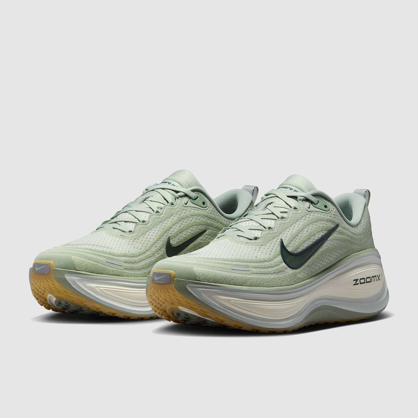 Nike Vomero Plus