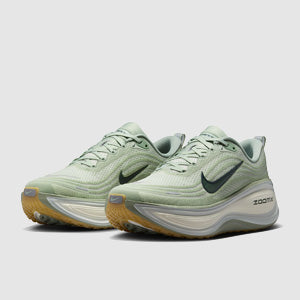Nike Vomero Plus