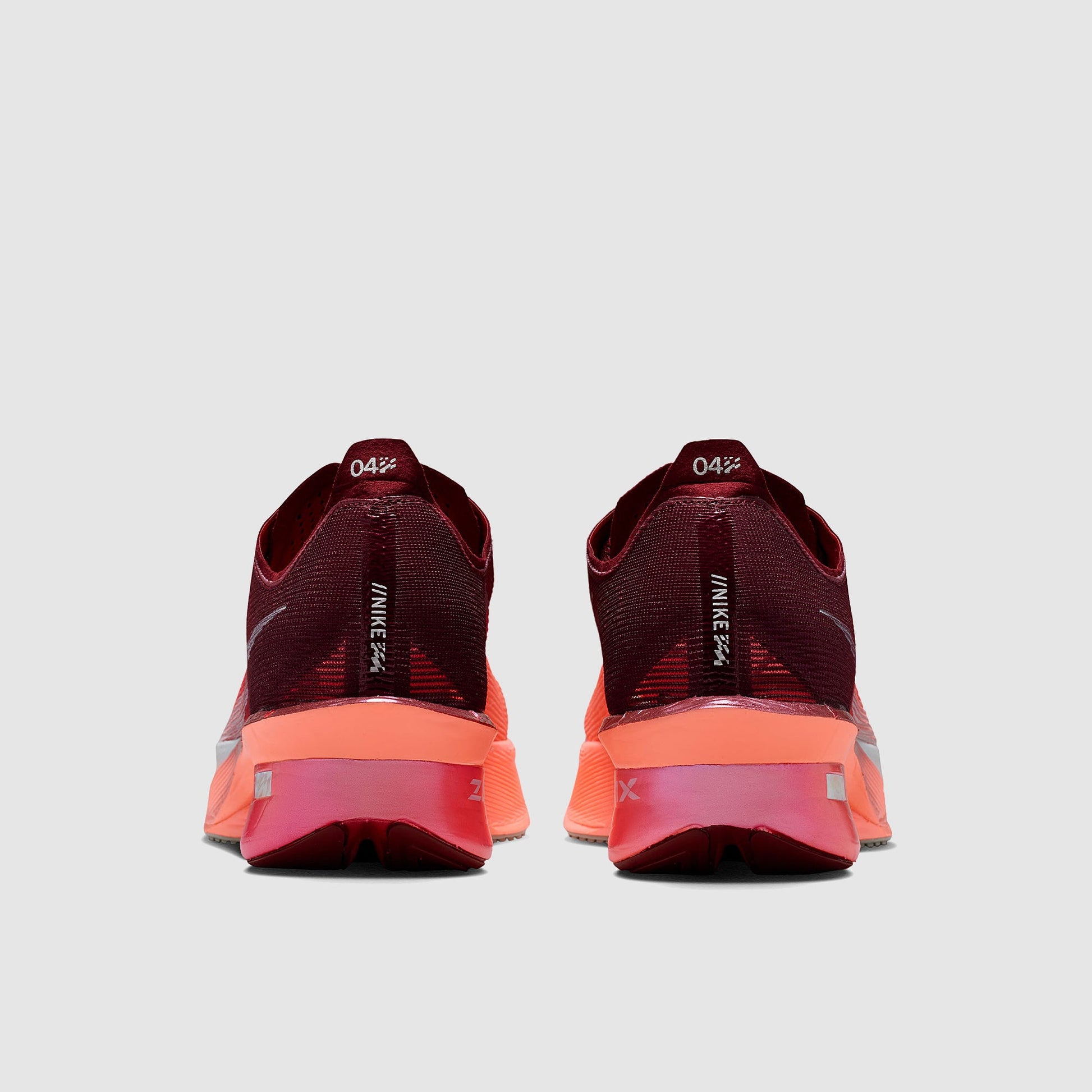 Nike Womens ZoomX Vaporfly Next% 4