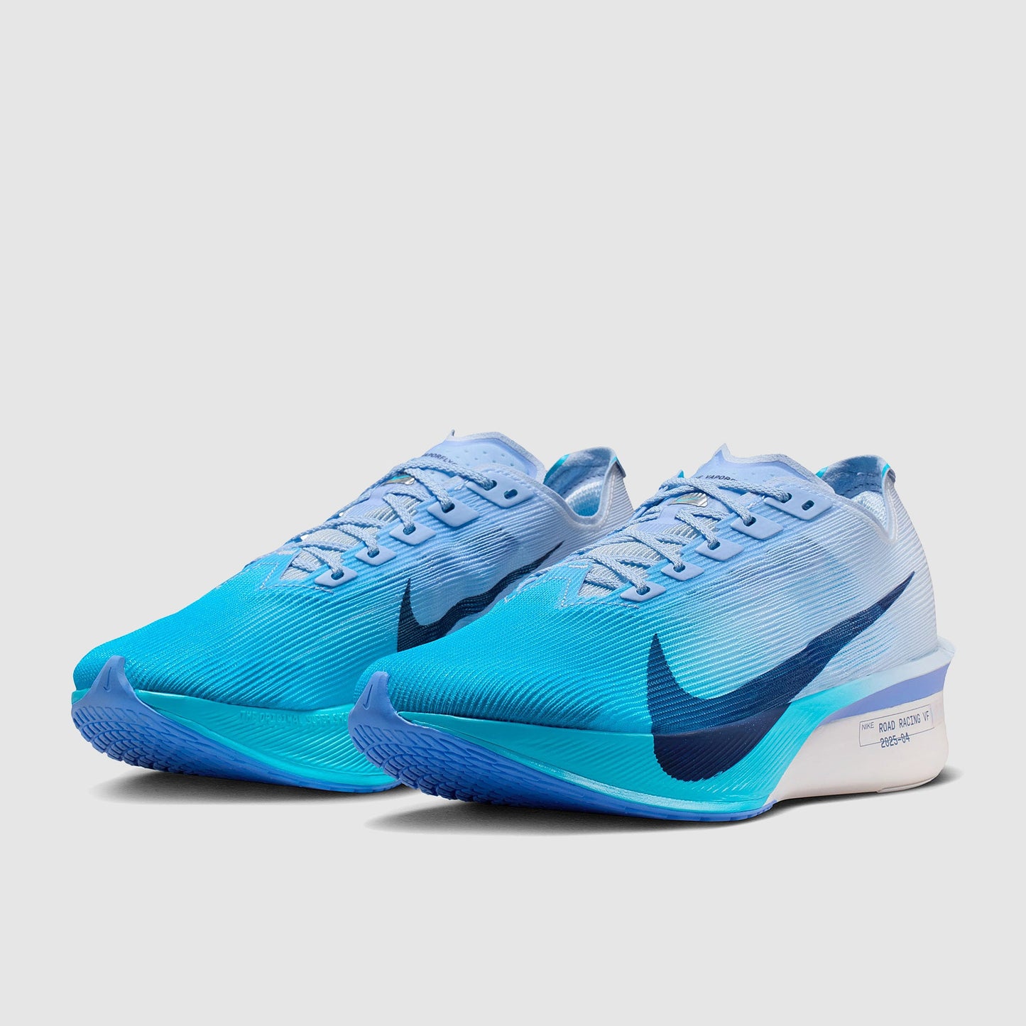 Nike Womens ZoomX Vaporfly Next% 4