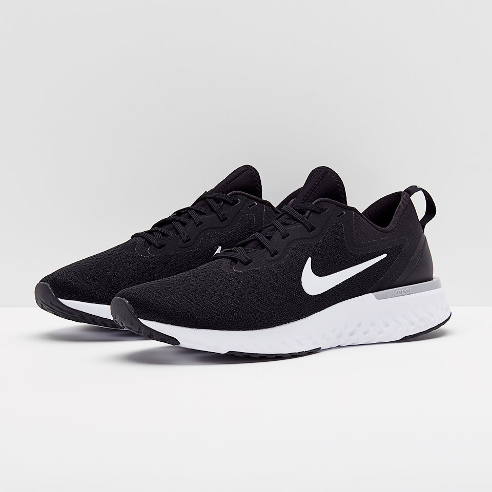 Nike Odyssey React