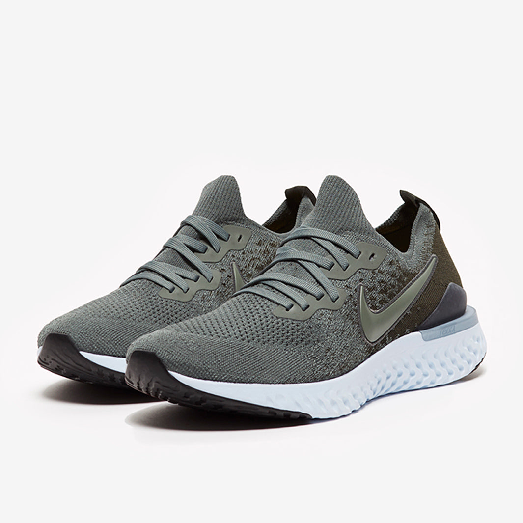 Nike Epic React Flyknit 2