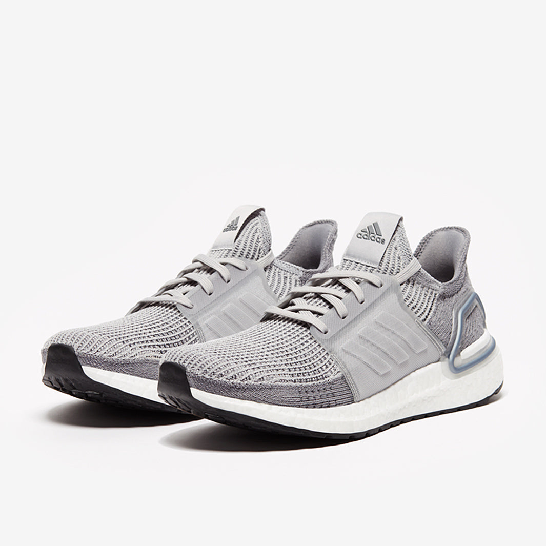 adidas Ultraboost 19
