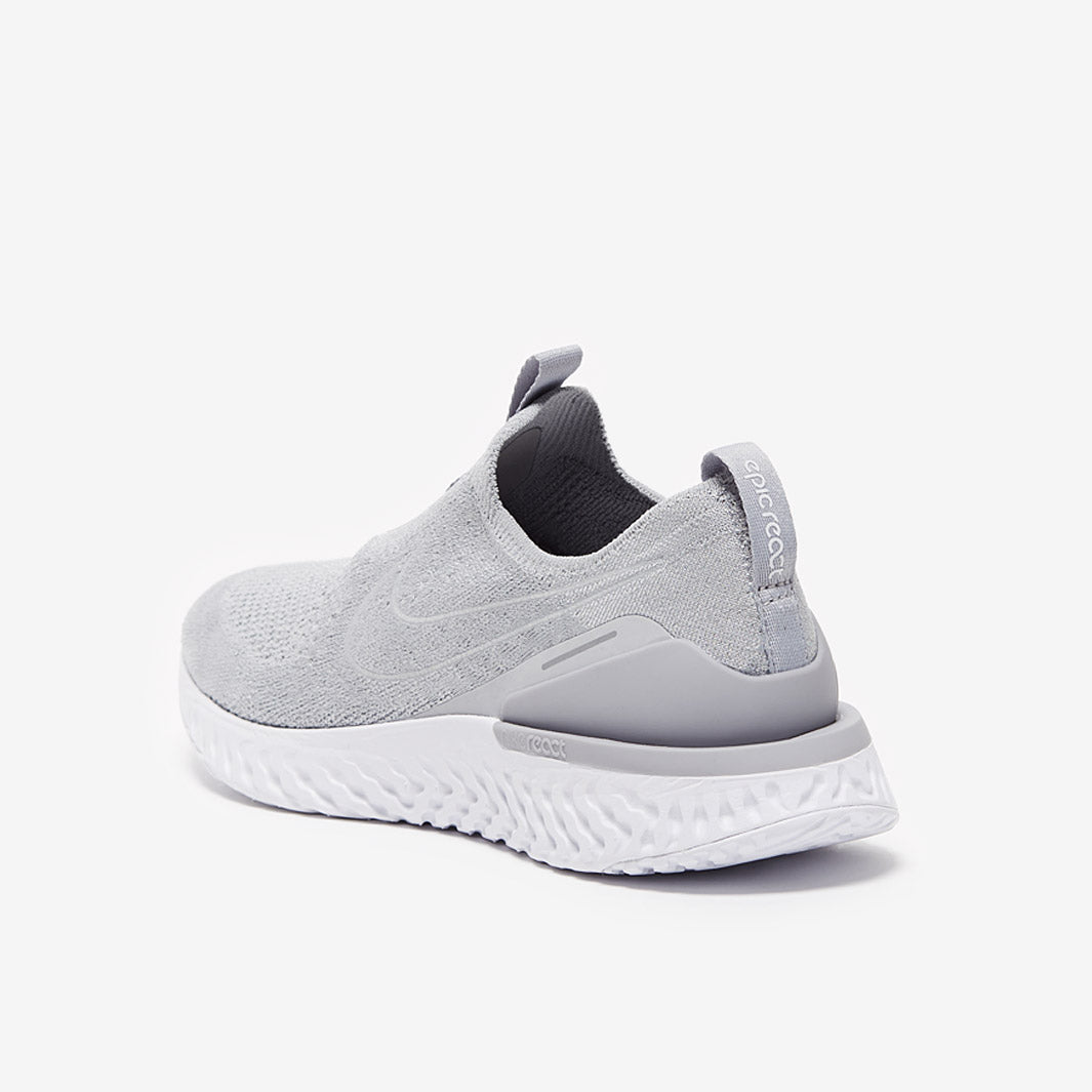 Nike Epic Phantom React