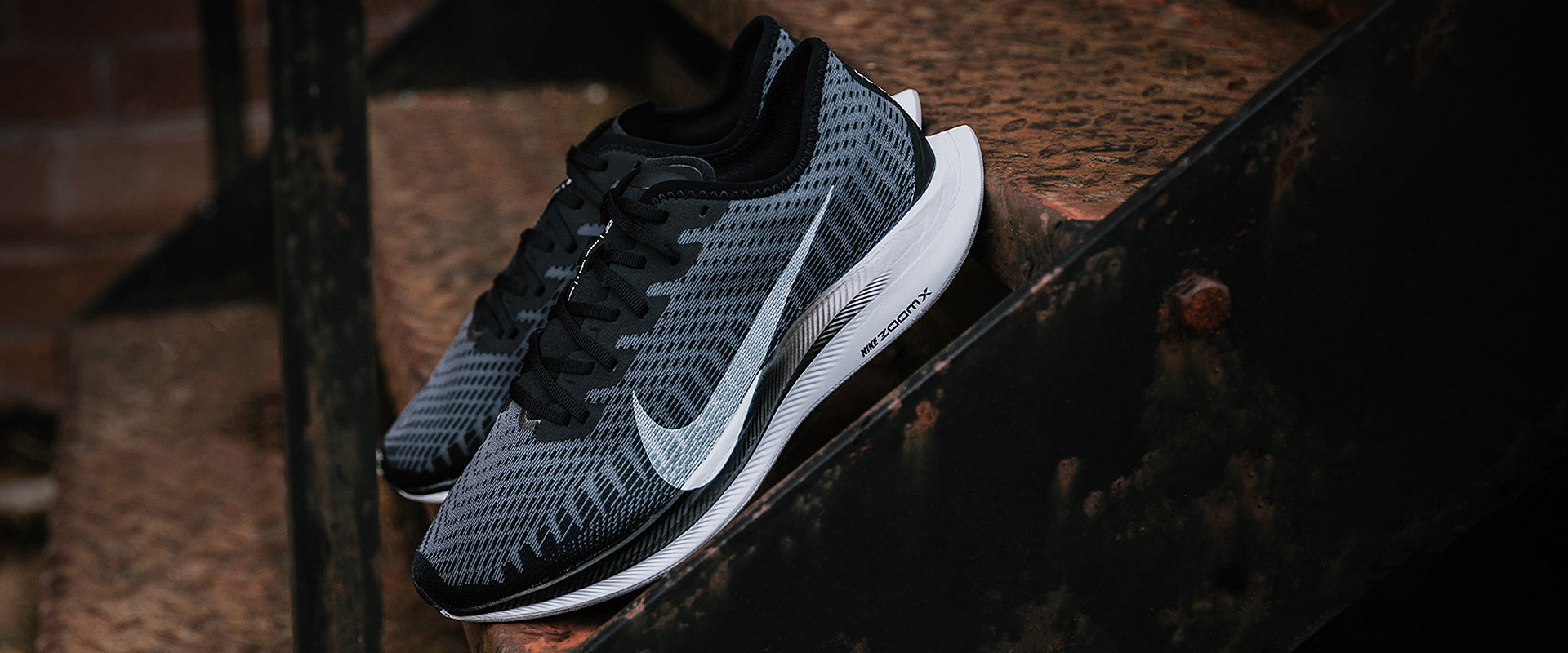Nike Womens Pegasus Turbo 2 - Black/White-Gunsmoke