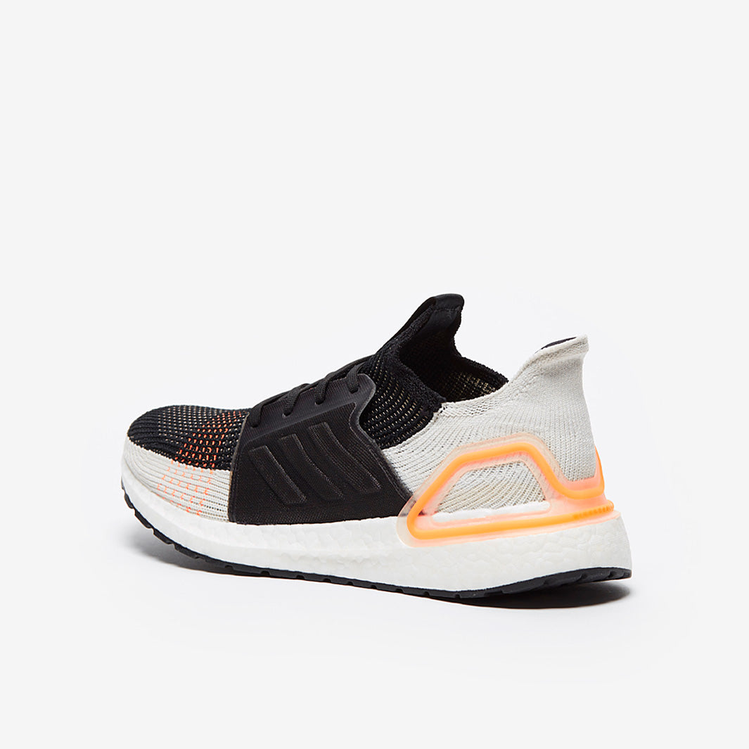 adidas Ultraboost 19