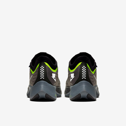 Nike Zoom Fly 3