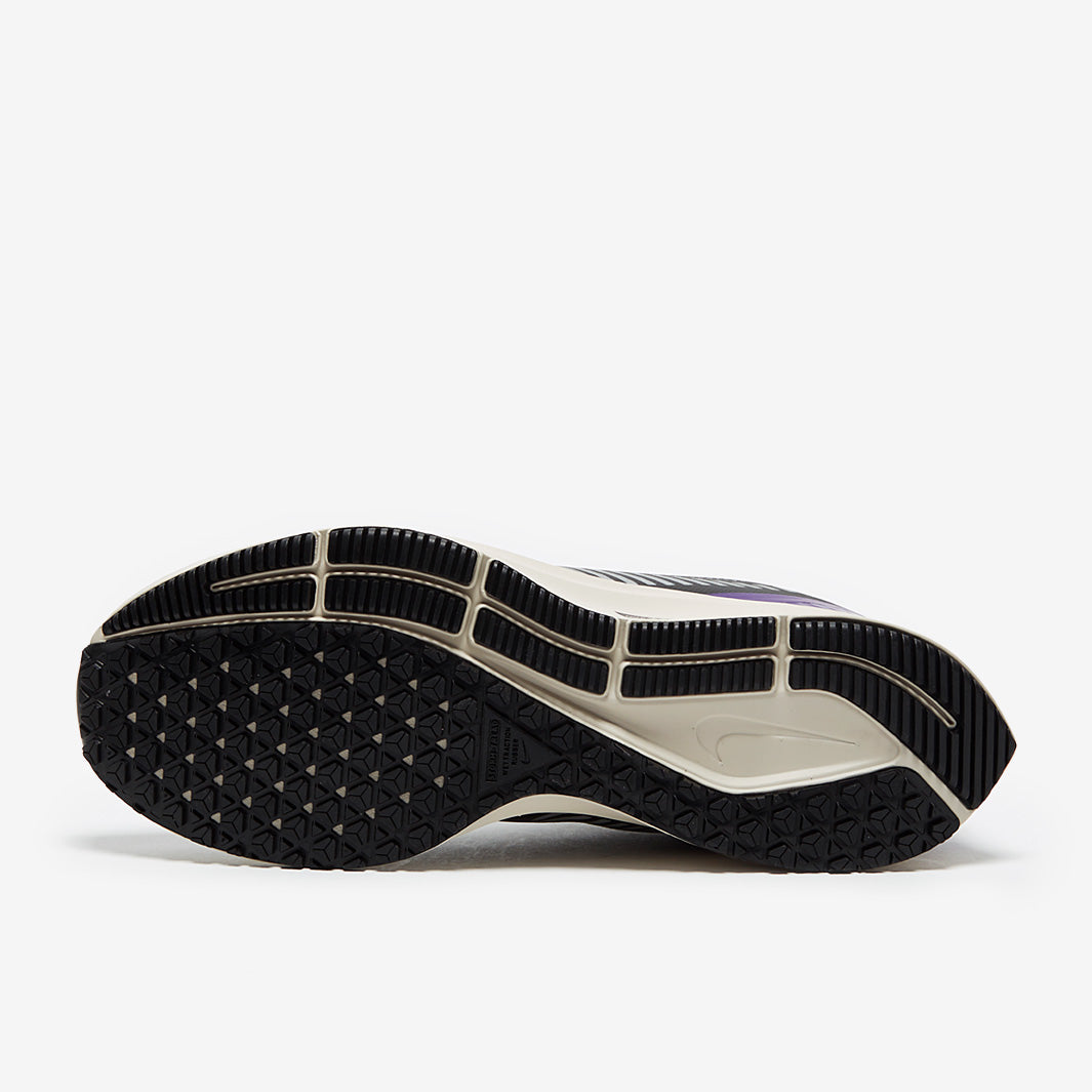 Nike Womens Pegasus 36 Shield - Black/Silver-Desert Sand