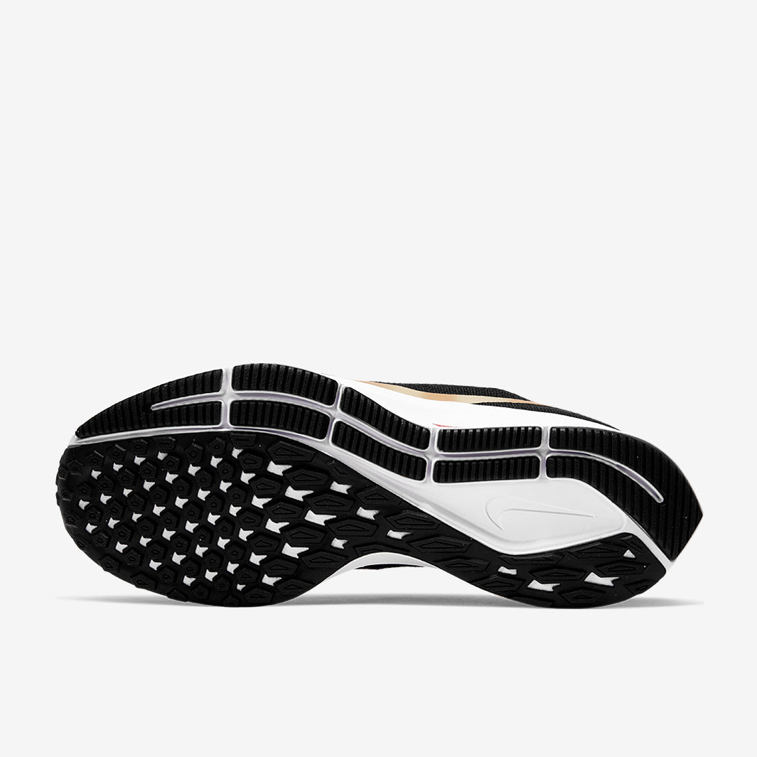 Nike Womens Air Zoom Pegasus 36 - Black/Metallic Gold-University Red
