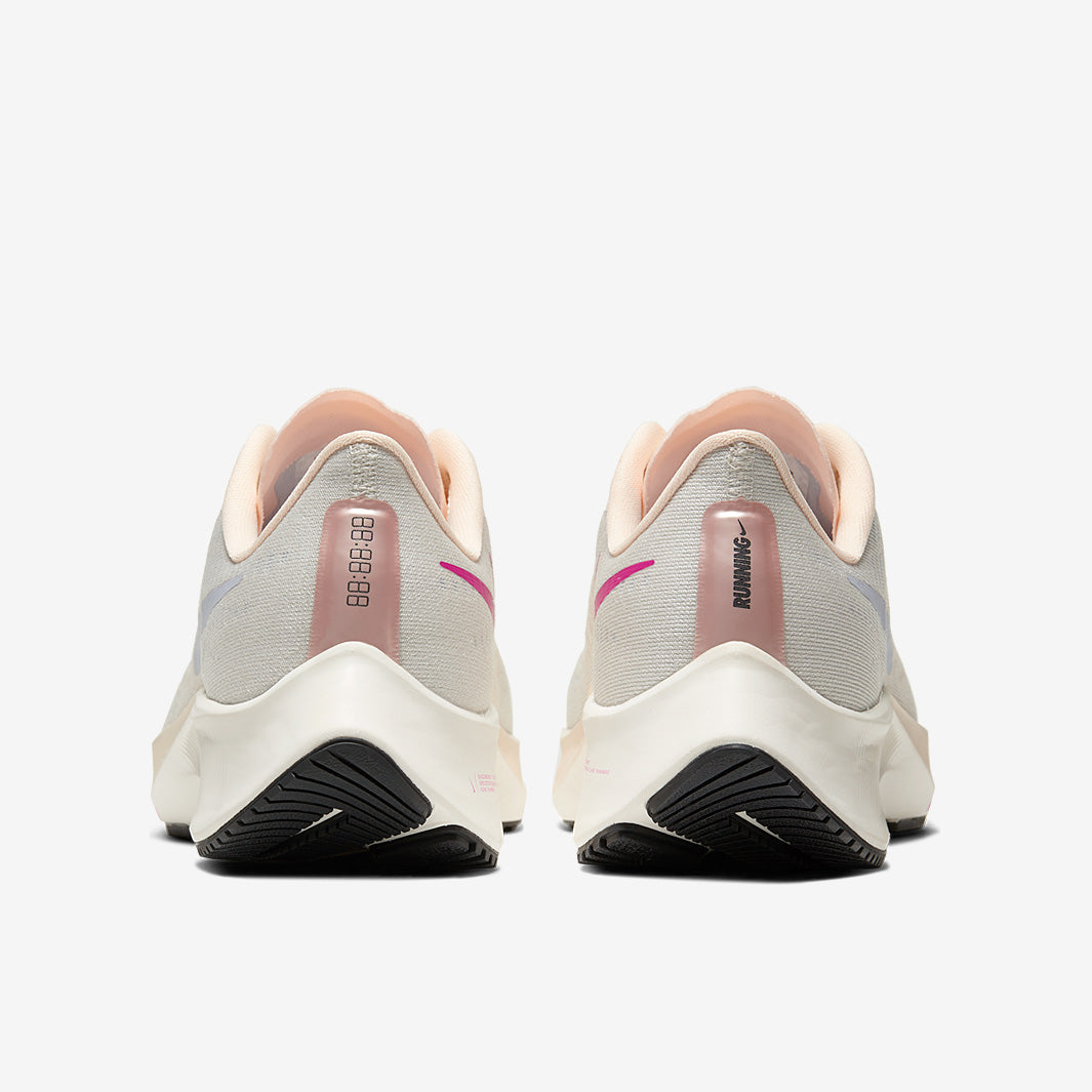 Nike Womens Zoom Pegasus 37
