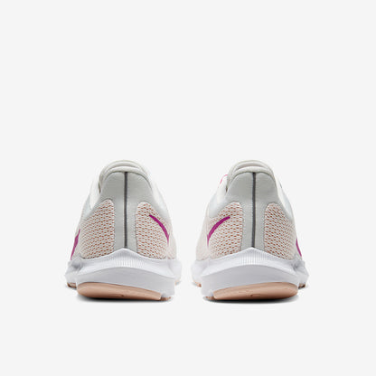 Nike Womens Quest 2